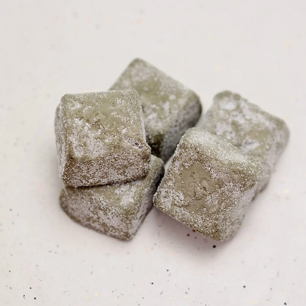 1006975-2 SOCKERBITAR SALTLAKRITS