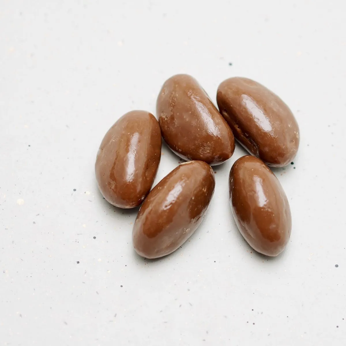 ARO7140-1 CHOKLADHALLONBÅT