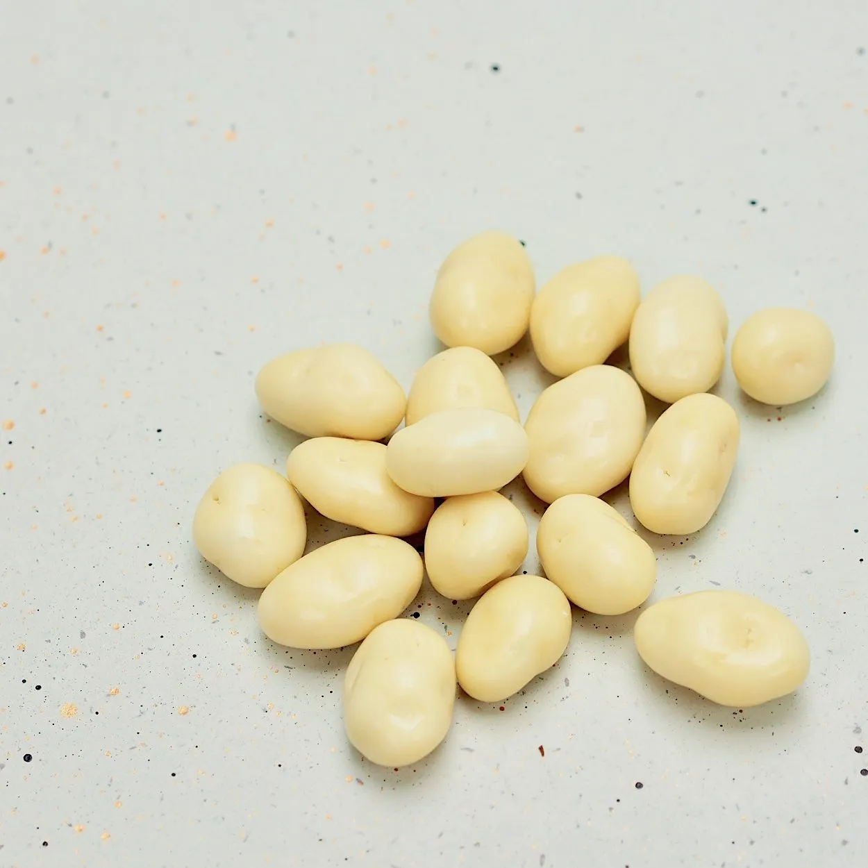 NAR309-1 YOGGY RUSSIN