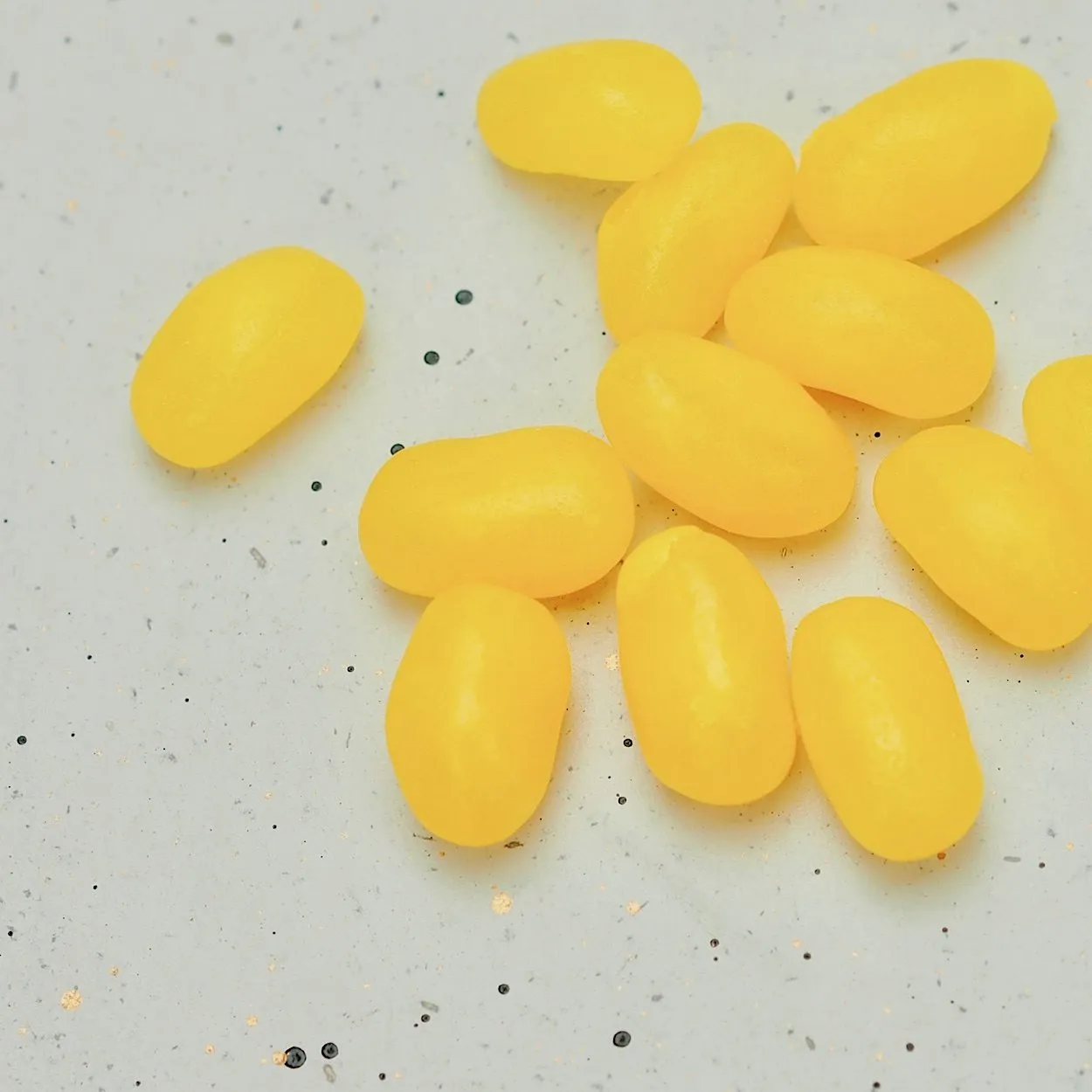 8712469076985-1 MINI BEANS PINEAPPLE